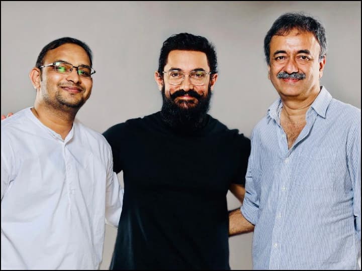 Bollywood superstar Aamir Khan, director Rajkumar Hirani and Mahaveer Jain attended the launch event of Jammu & Kashmir's new film policy on Thursday (August 5) in Srinagar. (Source: PR Image)