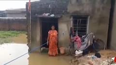 Purulia: প্লাবিত পুরুলিয়া শহরের একাধিক ওয়ার্ড, বেহাল নিকাশি ব্যবস্থা, অভিযোগ স্থানীয়দের