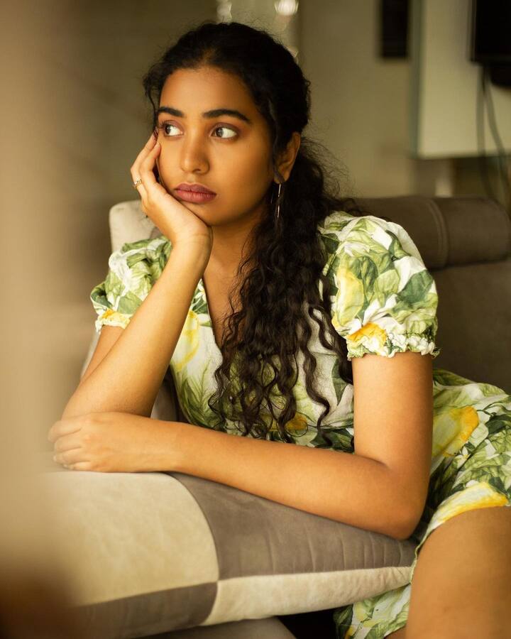 (Courtesy : Instagram) వెంటవెంటనే సినిమాలు ఒప్పుకోకుండా సెలెక్టివ్ గా ముందుకు వెళ్తోంది ఈ బ్యూటీ.