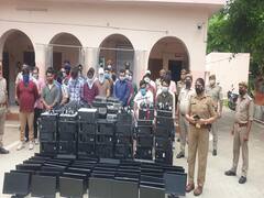 Greater Noida: फर्ज़ी इंटरनेशनल कॉल सेंटर पर पुलिस का छापा, 32 आरोपी गिरफ्तार, अमेरिकी नागरिकों को बनाते थे निशाना