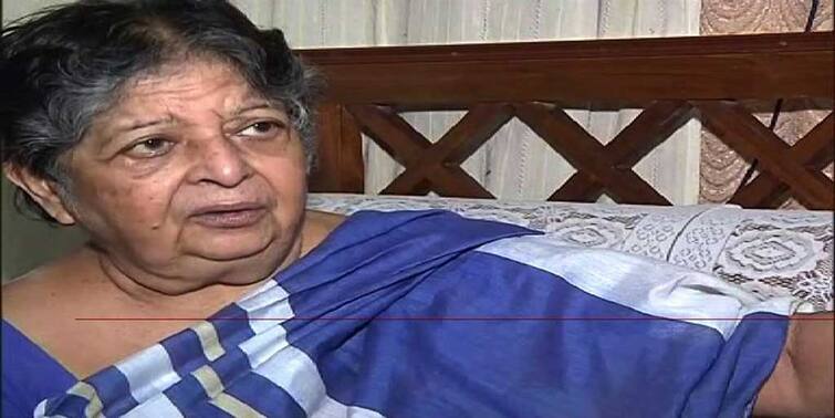 Kolkata Golfgreen old lady loses Rs 90 thousand to ATM fraud ATM fraud:এটিএমে সাহায্যের অছিলায় প্রতারণা, গায়েব ৯০ হাজার টাকা, বদলে গেল ডেবিট কার্ডও!