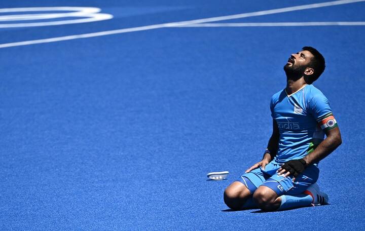 India's Manpreet Singh reacts after winning the men's bronze medal match of the Tokyo 2020 Olympic Games field hockey competition by defeating Germany 5-4, at the Oi Hockey Stadium in Tokyo. (Imge Source: AFP)