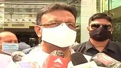 Vaccine Shortage: 'ভ্যাকসিন দুর্নীতির অভিযোগকারীরা মুর্খ না গর্দভ জানি না,' আক্রমণে ফিরহাদ