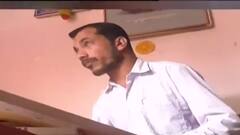 Amravati Artist : दिव्यांग चित्रकार युवराजने गाठलं यशाचं शिखर, आतापर्यंत 45 पुरस्कारांनी सन्मान