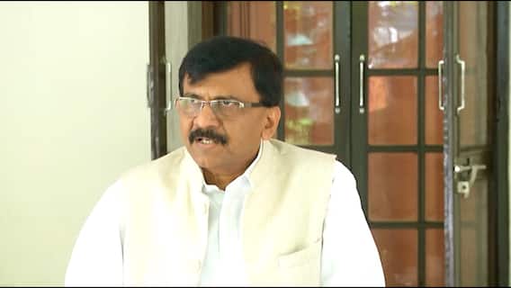 Sanjay Raut : लोकशाहीचे चारही स्तंभ सरकार मोडीत काढतंय, संजय राऊत यांचा केंद्र सरकारवर निशाणा