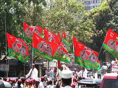 Samajwadi Party: बलिया में सपा का प्रबुद्ध सम्मेलन, खुद को बताया ब्राह्मणों का सबसे बड़ा हितैषी