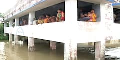 Hooghly: খানাকুলে ফ্লাড-শেল্টারই জলবন্দি, স্কুলে তৈরি অস্থায়ী ত্রাণশিবিরের একতলাও ডুবে, সঙ্কটে দুর্গতরা