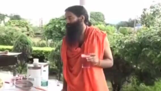 યોગ ભગાવે રોગ: મસ્તિષ્ક સાથે જોડાયેલી બીમારીને દૂર કરવા માટે શિરોધારા ઉપયોગી