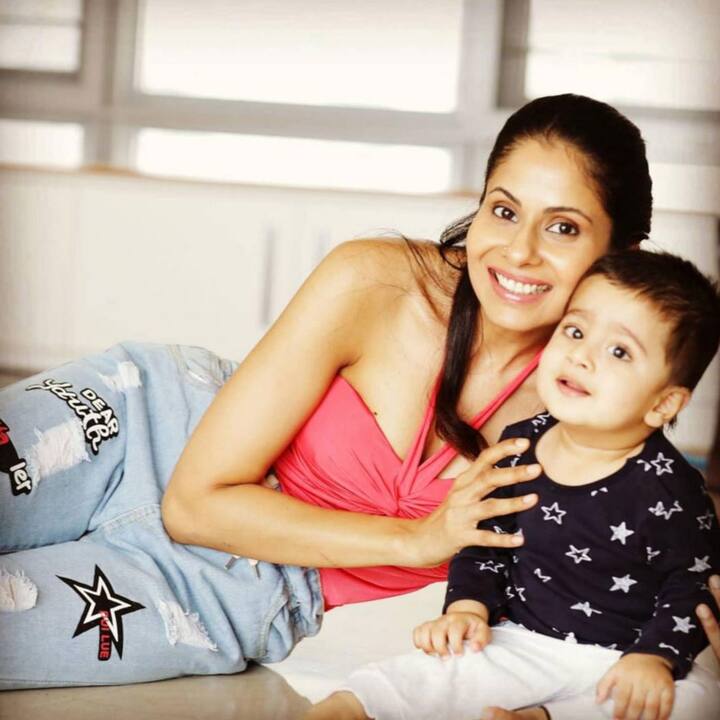 छवि मित्तल भी उन्हीं अभिनेत्रियों में से एक हैं जिन्होंने न केवल प्रेगनेंसी के पूरे पीरीयड में काम किया बल्कि प्रेगनेंसी के बाद भी तुरंत काम में जुट गईं. छवि ने अपनी हिट यूट्यूब सीरीज के लिए जी जान लगाकर काम किया था. (फोटो – सोशल मीडिया)