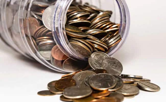 অ্যাকাউন্ট হোল্ডার বা নির্ভরশীল শিশুদের উচ্চশিক্ষার জন্য প্রয়োজন হলেও ম্যাচুরিটির আগে পিপিএফ অ্যাকাউন্ট বন্ধ করা যায়।