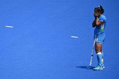 Photos: भारतीय महिला हॉकी टीम ने ओलंपिक्स में हारकर भी रचा इतिहास, नम हुईं सभी की आंखे