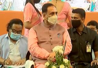 રોજગાર દિવસની ઉજવણી : મુખ્યમંત્રી રૂપાણીના હસ્તે 62 હજાર યુવકોને નિમણૂક પત્ર અપાયા