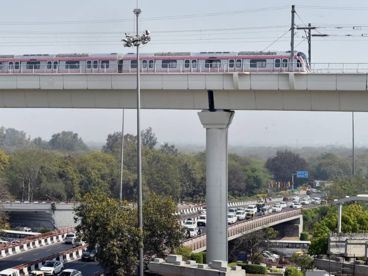 Trilokpuri Sanjay Lake - Mayur Vihar Pocket 1 section of the Pink Line To Launch Today DMRC Pink Line: Cut Travel Time & Save Money As Trilokpuri Section To Open Today; Check Details