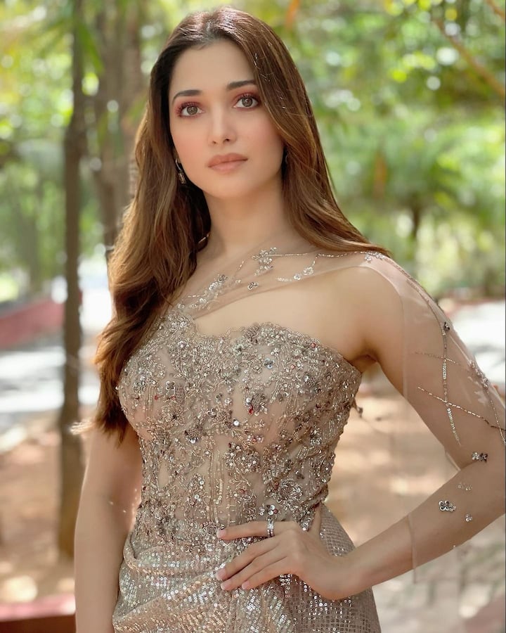 (Courtesy Instagram) ఈ మధ్యకాలంలో తమన్నా తన గ్లామర్ డోస్ బాగా పెంచేసింది.