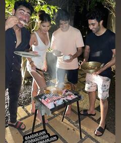 Aadar Jain Birthday Pics: गर्लफ्रेंड तारा सुतारिया के साथ आदर जैन ने सेलिब्रेट किया बर्थडे, देखिए पार्टी की Inside तस्वीरें