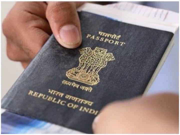 Now you can apply for passport at nearest post office here is complete process Passport At Post Office: अब, पासपोर्ट के लिए करीबी डाकघर में कर सकते हैं आवेदन, जानिए पूरी प्रक्रिया