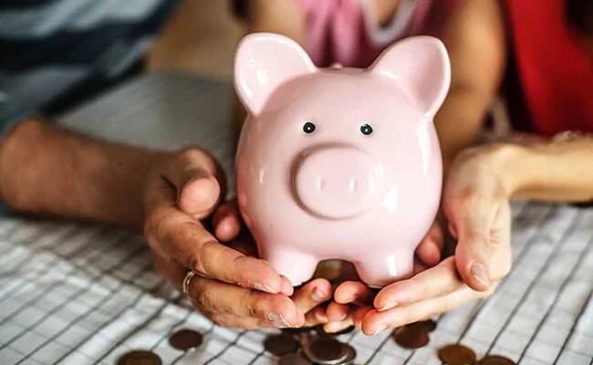 অর্থাৎ, অ্যাকাউন্ট শুরু হওয়ার ১৫ বছর পর এই টাকা পুরো তুলে নেওয়া যায়। পিপিএফ ম্যাচিওর করে ১৫ বছরে।