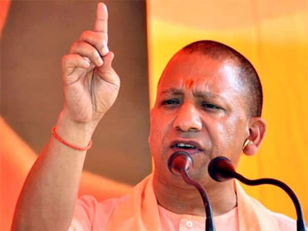 Belagaam Ghoda without  Mai Baap : CM Yogi Warns BJP Workers to Beware of Social Media Belagaam Ghoda without Mai Baap: 'সোশাল মিডিয়া বেলাগাম ঘোড়া হয়ে উঠছে, নিয়ন্ত্রণ করুন', বিজেপি IT সেল-কে আর্জি যোগীর