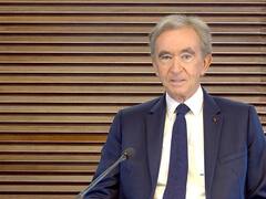 Bernard Arnault : ना बेझोस ना इलॉन मस्क, आता बर्नार्ड अॅरनॉल्ट जगातील सर्वात श्रीमंत व्यक्ती 