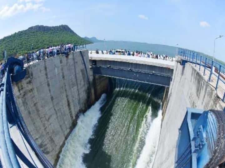 Andhra Pradesh: Pulichintala dam gate washed away due to flood water tension mounted about dam quality Pulichintala Dam: పులిచింతల డ్యాం నాణ్యతపై అనుమానాలు... వినియోగంలోకి వచ్చిన ఏడేళ్లకే ఎన్నో సమస్యలు...