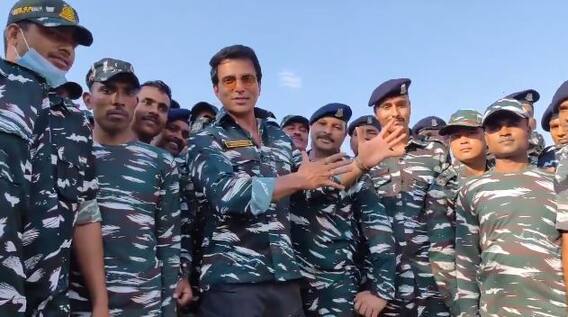 Sonu Sood ਨੇ Hockey Team ਨੂੰ ਖਾਸ ਢੰਗ ਨਾਲ ਦਿੱਤੀ ਵਧਾਈ