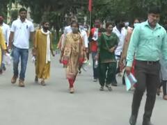 UP BEd JEE Exam 2021: आसान पेपर से खिले चेहरे, माइनस मार्किंग ने बढ़ाई मुश्किलें