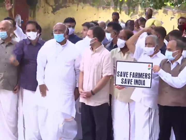 'Save Farmers, Save India': Rahul Gandhi, Other Oppn Leaders Reach Jantar Mantar To Join Protesting Farmers 'Save Farmers, Save India': Rahul Gandhi, Other Oppn Leaders Reach Jantar Mantar To Join Protesting Farmers