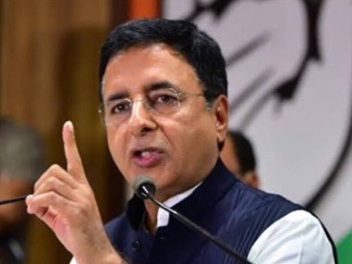 After Rahul Gandhi's Twitter Account Lockout, Congress Alleges 5 Other Leaders Handle Including Randeep Surjewala Locked Congress Alleges Twitter Account Of 5 Leaders Including Randeep Surjewala & Ajay Maken Locked