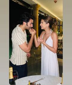 Aadar Jain Birthday Pics: गर्लफ्रेंड तारा सुतारिया के साथ आदर जैन ने सेलिब्रेट किया बर्थडे, देखिए पार्टी की Inside तस्वीरें