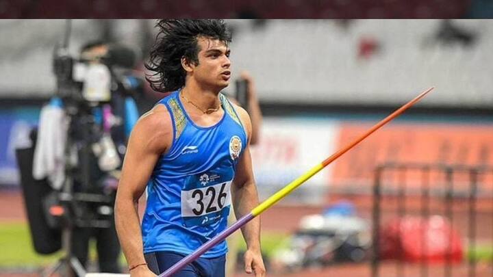 ਨੀਰਜ ਚੋਪੜਾ ਨੇ ਜੈਵਲਿਨ ਥ੍ਰੋਅ 'ਚ ਗੋਲਡ ਜਿੱਤ ਕੇ ਵੱਡਾ ਇਤਿਹਾਸ ਰਚਿਆ। ਹਰਿਆਣਾ ਦੇ ਖਾਂਦਰਾ ਪਿੰਡ ਦੇ ਕਿਸਾਨ ਦੇ ਪੁੱਤ 23 ਸਾਲਾ ਨੀਰਜ ਨੇ ਫਾਇਨਲ ਦੇ ਦੂਜੇ ਅਟੈਂਪਟ 'ਚ 87.58 ਮੀਟਰ ਦੀ ਦੂਰੀ ਤੇ ਨੇਜਾ ਸੁੱਟ ਕੇ ਮੈਡਲ ਆਪਣੇ ਨਾਂਅ ਕਰ ਲਿਆ।