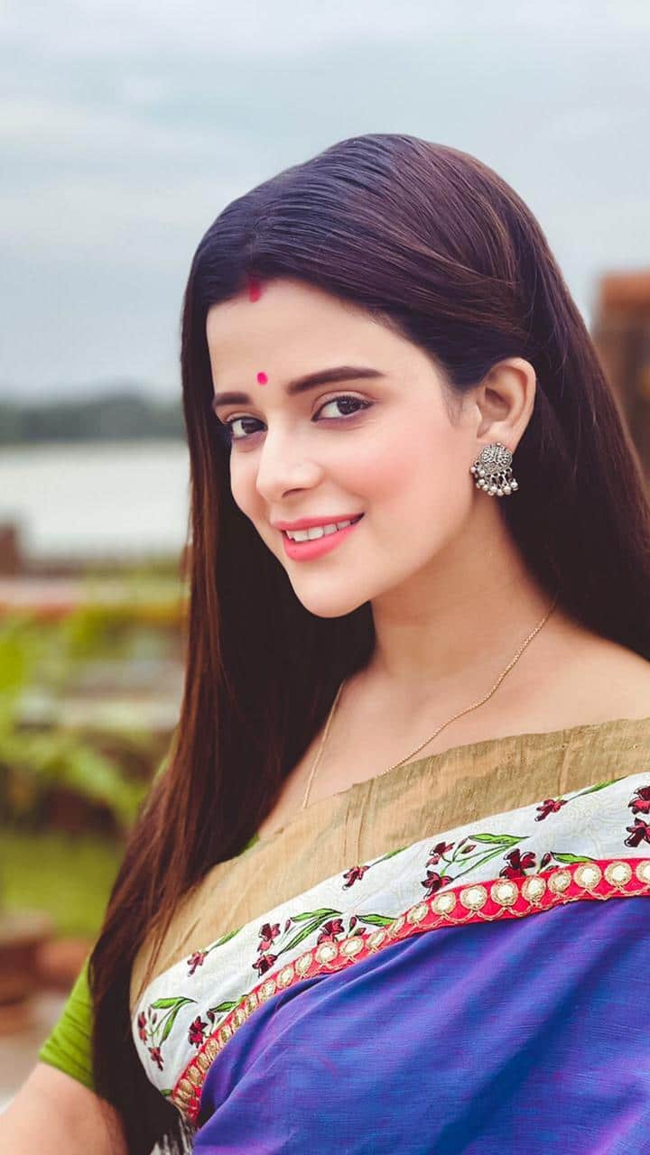 ছবির নাম 