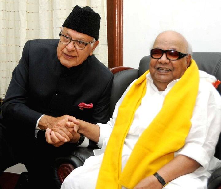 ஜம்மூ காஷ்மீர் முன்னாள் முதலமைச்சர் ஃபரூக் அப்துல்லாவுடன் திமுக தலைவர் கருணாநிதி