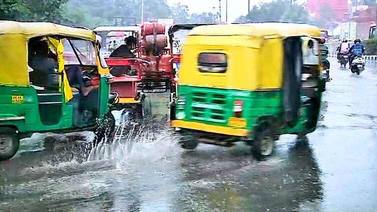 Weather Update: Warning of heavy rains in North Bengal till Sunday, heavy rains in South Bengal too Weather Update: রবিবার পর্যন্ত উত্তরবঙ্গে অতিবৃষ্টির সর্তকতা,  ভারী বৃষ্টি  দক্ষিণবঙ্গও