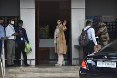 IN PICS | Deepika Padukone Aces Her Early Morning Airport Look