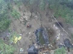 गोरखपुर: ड्रोन और जेसीबी से आठ घंटे चला सर्च ऑपरेशन, 800 लीटर कच्‍ची शराब और 200 क्विंटल लहन नष्‍ट