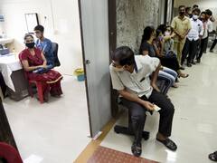 केंद्र ने राज्यों को अब तक कोरोना वैक्सीन की 52 करोड़ से अधिक डोज उपलब्ध कराई