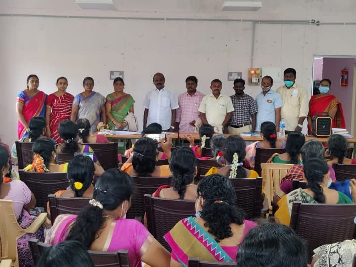 பள்ளிசெல்லா மற்றும் இடைநின்ற மாணவர்கள் கணக்கெடுப்பு தொடங்க உள்ளது.. தலைமையாசிரியர் கூட்டத்தில் அறிவிப்பு.