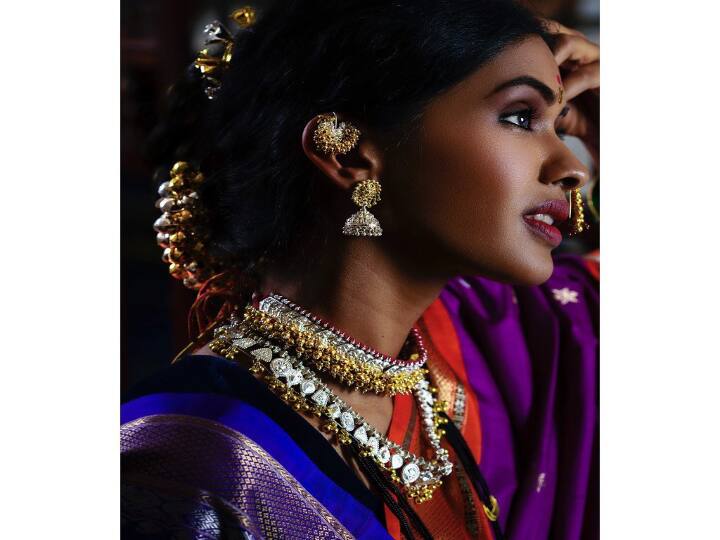 அவர் முதன்மையாக இந்தி மற்றும் மராத்தி திரைப்படங்களில் பணியாற்றுகிறார்.