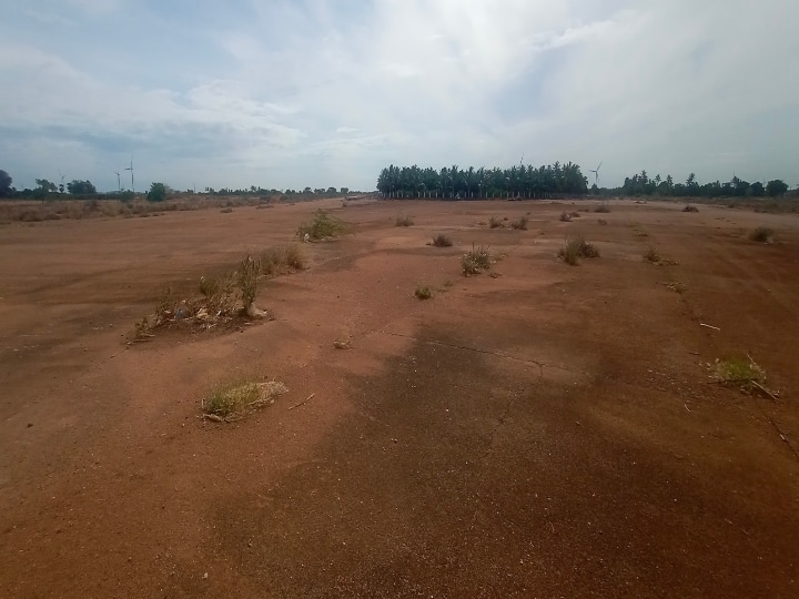 கயத்தாரில் ஆங்கிலேயர்கள் கட்டிய விமானத்தளம்- ’’ஆட்டையை போடும் அரசியல் புள்ளிகள்’’