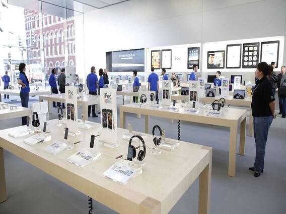 Apple Retail Store: देश में Apple के पहले रिटेल स्टोर की ओपनिंग में हो सकती है देरी, जानिए क्या हैं कारण Apple Retail Store: देश में Apple के पहले रिटेल स्टोर की ओपनिंग में हो सकती है देरी, जानिए क्या हैं कारण