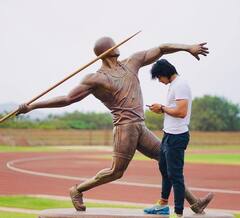 Neeraj Chopra Instagram: ઓલિમ્પિકમાં ગોલ્ડ મેડલ જીતનારા નીરજ ચોપરાના ઈન્સ્ટાગ્રામ પર 24 કલાકમાં જ થયા અધધ ફોલોઅર્સ, આંકડો જાણીને ચોંકી જશો