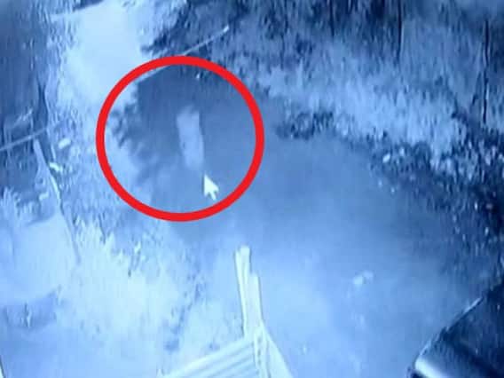 Ghost in CCTV: అది దెయ్యమేనా? కెమేరాకు చిక్కిన వింత ఆకారం.. నాగపూర్ ప్రజల్లో గుబులు!