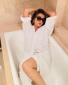 ભોજપુરી સિનેમાની આ સ્ટાઇલ એક્ટ્રેસે કરી બિગ બૉસના ઘરમાં એન્ટ્રી, બૉલીવુડ હિરોઇનોથી પણ હૉટ છે અંદાજ, જુઓ......