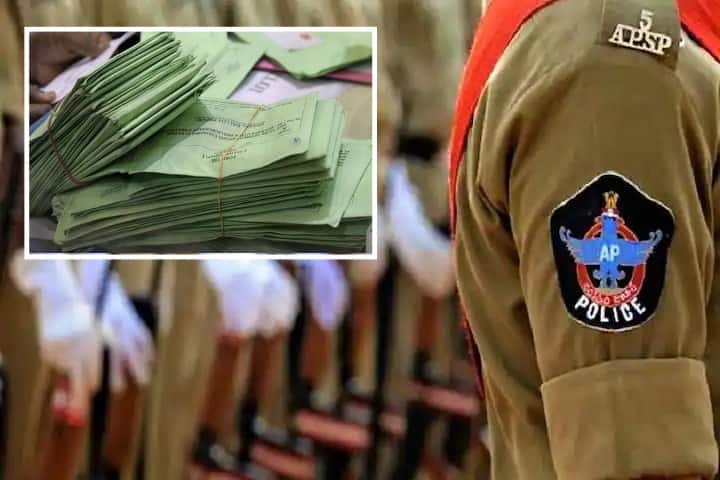 Ongole Constable sent to vacancy reserve his comments on postal ballots goes viral Viral Video: పోస్టల్ బ్యాలెట్లు సేకరించి మీకే ఇచ్చాం కదా.. అప్పటి కృషిని గుర్తించండి.. మంత్రి కుమారుడితో కానిస్టేబుల్ కామెంట్స్