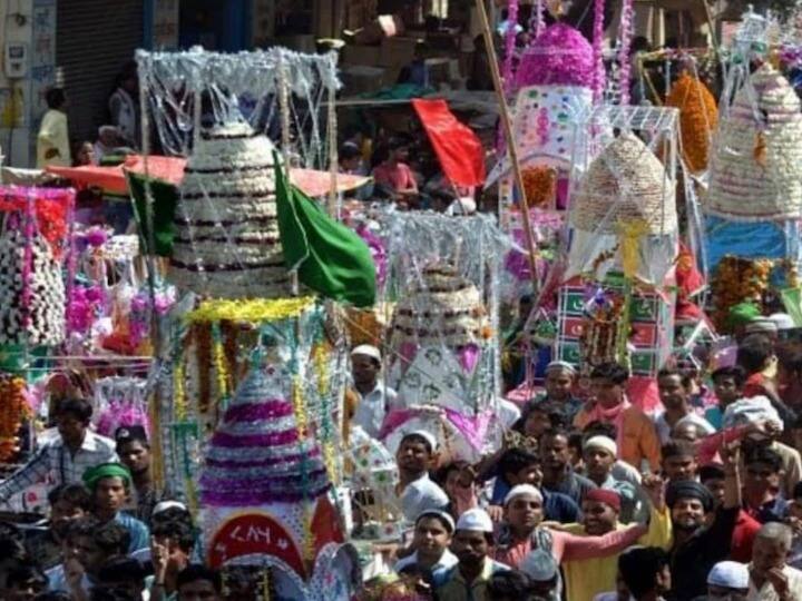 Muharram 2021 Guidelines Rules announced for Muharram in Maharashtra Muharram 2021 Guidelines : मोहरमसाठी नियमावली जाहीर, मातम मिरवणुकीला परवानगी नाही