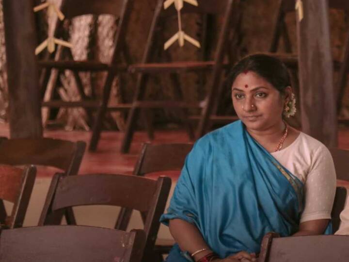 ரோகிணி நடிகை, மாடல், தொகுப்பாளர், பாடலாசிரியர், திரைக்கதை எழுத்தாளர், குரல் கலைஞர் மற்றும் இயக்குநர் .