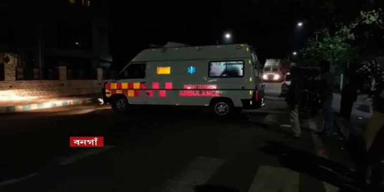 Bangaon Hospital allegation of beating against the ambulance driver Bangaon: বনগাঁ হাসপাতালের অ্যাম্বুলেন্স ড্রাইভারের বিরুদ্ধে মারধরের অভিযোগ