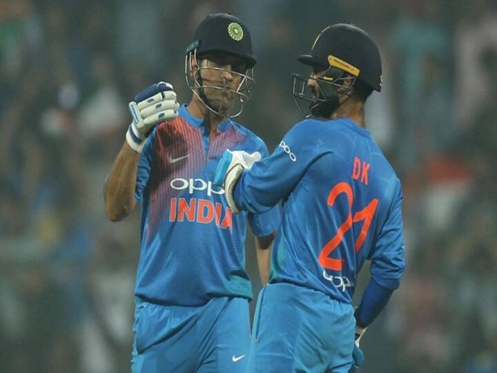 Dinesh Karthik on Dhoni: 'தோனி வந்ததால், எனது கிரிக்கெட்டுக்கான கதவுகள் மூடப்பட்டன' - தினேஷ் கார்த்திக்