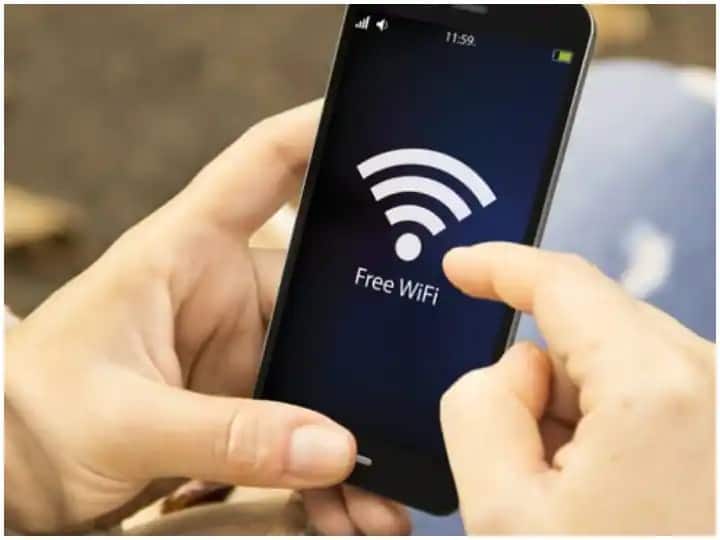 how to use free wifi at railway station, check here the full process Free WiFi: फ्री में रेलवे स्टेशन पर कैसे चला सकते हैं वाईफाई, जानिए पूरा प्रोसेस