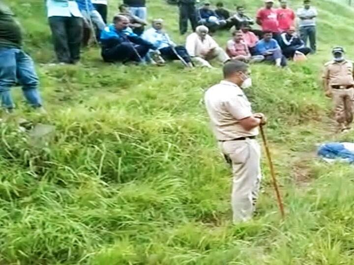 Bageshwar News Youth Shot Dead In During Going For Hunting ann जंगल में शिकार करने गए तीन युवकों में से एक की गोली लगने से हुई मौत, मचा हड़कंप 